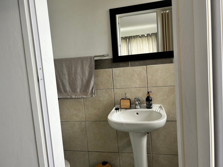 3 Bedroom Property for Sale in Beacon Bay North Eastern Cape